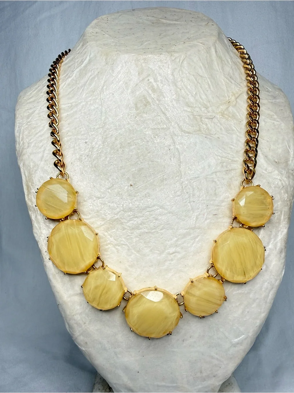 INC International Concepts Yellow Faceted Circle Statement Necklace 16” +2”